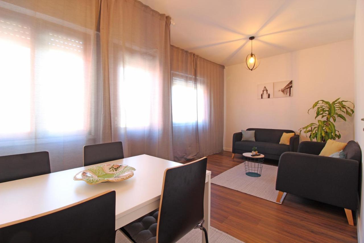 Laranjal Apartment